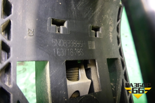 Ручка наружная двери передней правой (5N0839885H) для Volkswagen Polo (седан) с 2010г