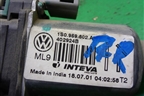 Моторчик стеклоподъёмника передний правый (1S0959802A) для Volkswagen Polo (седан) с 2010г