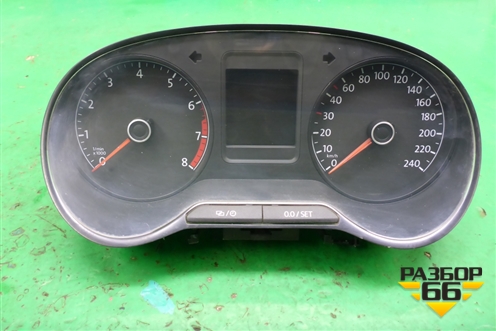 Щиток приборов МКПП (6RU920861) для Volkswagen Polo (седан) с 2010г