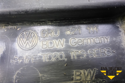 Пыльник переднего крыла левого (6RU821111) для Volkswagen Polo (седан) с 2010г