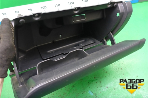 Бардачок (6RU857097G) для Volkswagen Polo (седан) с 2010г