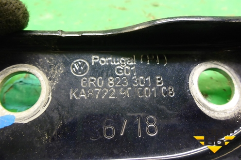 Петля капота левая (6R0823301B) для Volkswagen Polo (седан) с 2010г