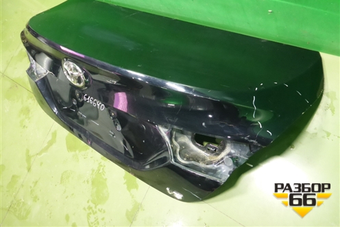Крышка багажника (6440133760) для Toyota Camry V70 с 2017г