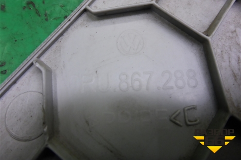 Обшивка стойки задняя верхняя правая (6RU867288) для Volkswagen Polo (седан) с 2010г