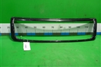 Накладка на решетку радиатора (после 2010г) (DH528C050) для Land Rover Freelander 2 с 2007г