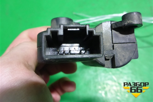 Моторчик заслонки отопителя (0132801320) для Volkswagen Touareg c 2002-2010г