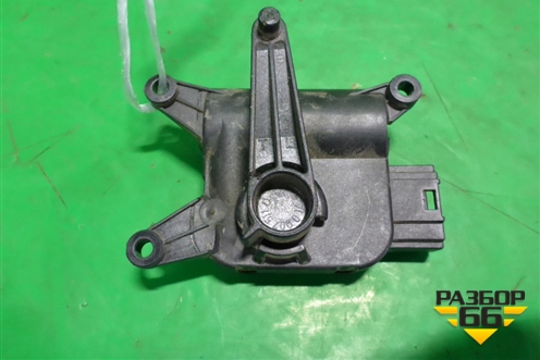 Моторчик заслонки отопителя (0132801320) для Volkswagen Touareg c 2002-2010г