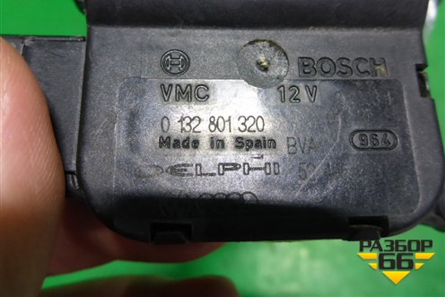 Моторчик заслонки отопителя (0132801320) для Volkswagen Touareg c 2002-2010г