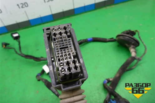 Проводка двери передней правой (5ти дверный кузов) (91610A2060) для Kia Ceed с 2012-2018г