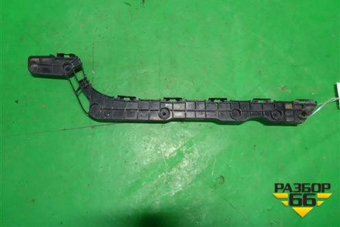Кронштейн заднего бампера правый (после 2012г) (5215560070) для Toyota Land Cruiser (200) с 2008г