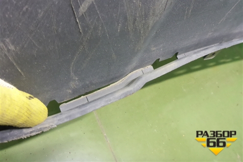 Накладка переднего бампера (до 2016г) (95489560) для Chevrolet Captiva с 2011г