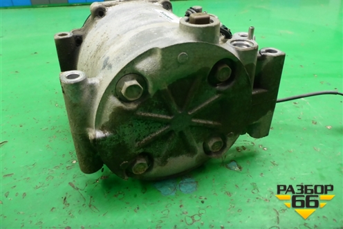 Компрессор кондиционера (1.3л 4G13) (MN185570) для Mitsubishi Lancer-9  с 2003-2008г