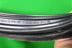 Уплотнитель стекла двери задней правой (3U5845210D) для Skoda Superb с 2001-2008г