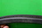 Уплотнитель стекла двери задней левой (3B0837439) для Skoda Superb с 2001-2008г