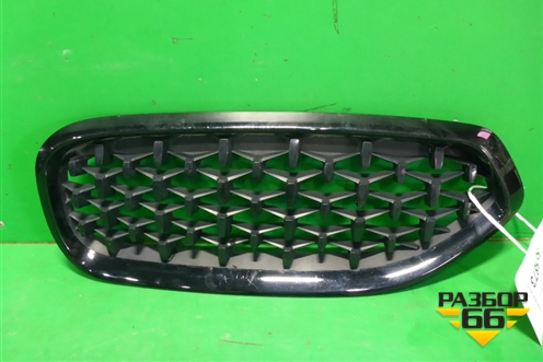 Решетка радиатора левая (8091295) для BMW Z4 G29 с 2018г (З4 Г29)