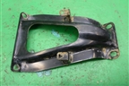 Кронштейн впускного коллектора для Mitsubishi Lancer-9  с 2003-2008г