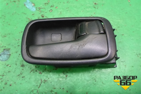 Ручка внутренняя двери задней правой для Mitsubishi Lancer-9  с 2003-2008г
