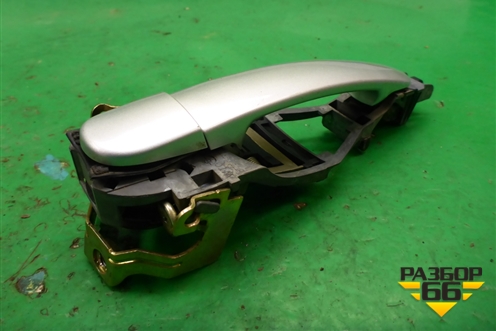 Ручка наружная двери передней правой (3B0837885) для Skoda Superb с 2001-2008г