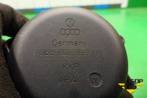 Болт крепления запасного колеса (3B5803899G) для Skoda Superb с 2001-2008г