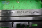 Кронштейн магнитолы (3U0858757) для Skoda Superb с 2001-2008г