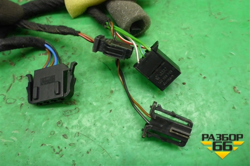 Проводка двери задней левой (3U0971161E) для Skoda Superb с 2001-2008г