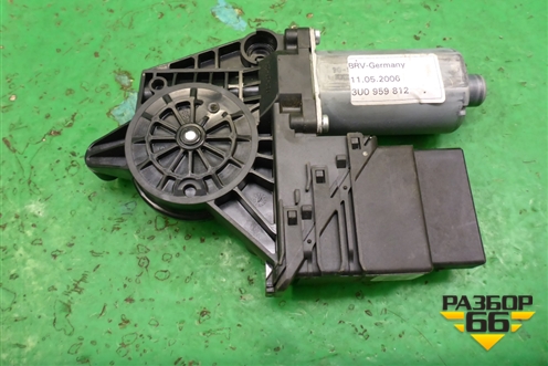 Моторчик стеклоподъёмника задний правый (3U0959812) для Skoda Superb с 2001-2008г