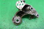 Кронштейн двигателя правый (8E0199352F) для Skoda Superb с 2001-2008г