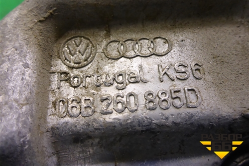 Кронштейн компрессора кондиционера (06B260885D) для Skoda Superb с 2001-2008г