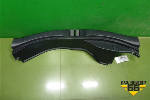 Обшивка багажника на заднюю панель (5838742120) для Toyota Rav-4 с 2012-2019г
