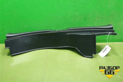 Обшивка багажника на заднюю панель (5838742120) для Toyota Rav-4 с 2012-2019г