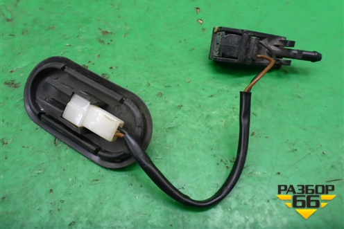 Форсунка омывателя лобового стекла (5E0955986) для Skoda Superb с 2001-2008г