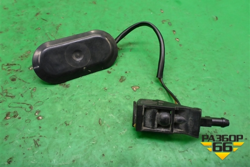 Форсунка омывателя лобового стекла (5E0955986) для Skoda Superb с 2001-2008г