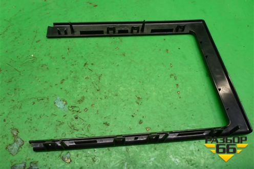 Накладка внутренняя (3B0885217) для Skoda Superb с 2001-2008г