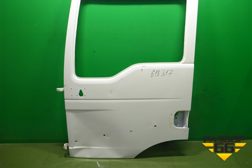Дверь левая (810626004127) для Sitrak  C7H