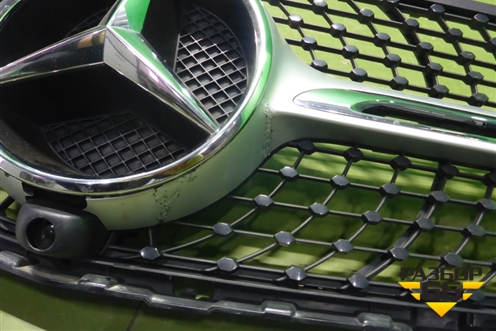 Решетка радиатора (A2538804674 A2538800000) для Mercedes Benz GLC-Klass X253  с 2015г