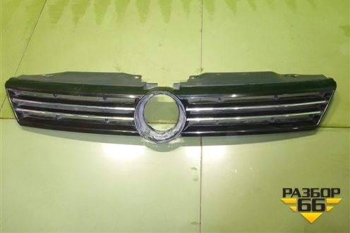 Решетка радиатора (до 2014г) (5C6853653) для Volkswagen Jetta с 2010-2019г