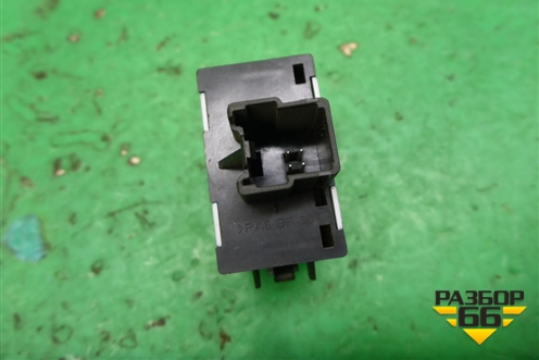 Кнопка обогрева сидений (3M5T19K314AD) для Ford Focus 2 с 2008-2011г