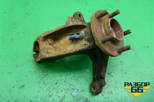 Кулак поворотный передний правый для Ford Focus 2 с 2008-2011г