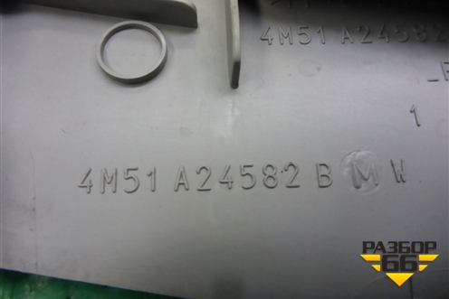 Обшивка стойки центральная верхняя правая (4M51A24582BMW) для Ford Focus 2 с 2008-2011г