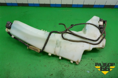 Бачок омывателя лобового стекла (4M5113K163AG) для Ford Focus 2 с 2008-2011г