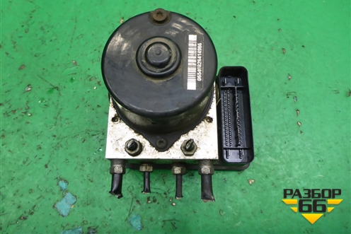 Блок ABS (8M512C405AA) для Ford Focus 2 с 2008-2011г