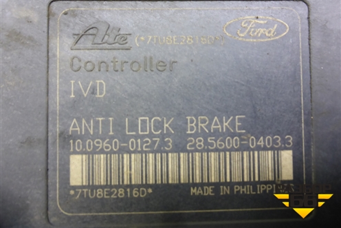Блок ABS (8M512C405AA) для Ford Focus 2 с 2008-2011г