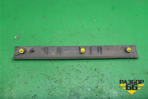 Накладка порога внутренняя переднего правого (4M51R13200AW) для Ford Focus 2 с 2008-2011г