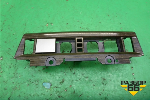 Рамка под кнопки (8M5113D734AW) для Ford Focus 2 с 2008-2011г