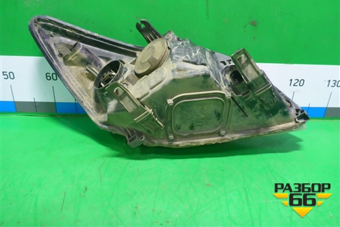 Фара левая (галоген) (BM5113W030AD) для Ford Focus 2 с 2008-2011г