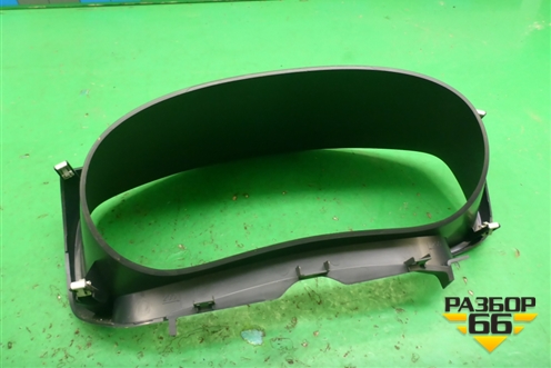 Накладка на щиток приборов (682401394R) для Renault Sandero с 2013-2022г