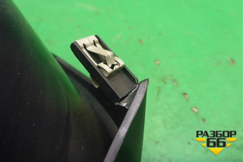Накладка на щиток приборов (682401394R) для Renault Sandero с 2013-2022г