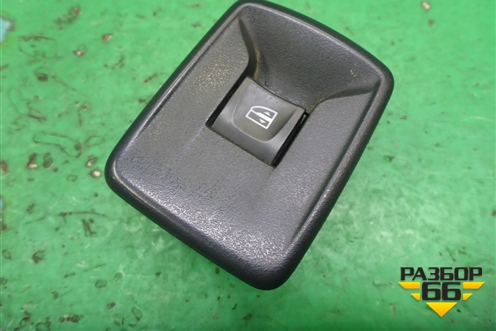 Кнопка стеклоподъёмника для Renault Sandero с 2013-2022г
