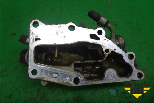 Фланец двигателя системы охлаждения (1.6л H4MD438) для Renault Sandero с 2013-2022г
