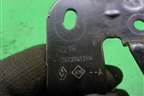 Кронштейн (241374121R) для Renault Sandero с 2013-2022г